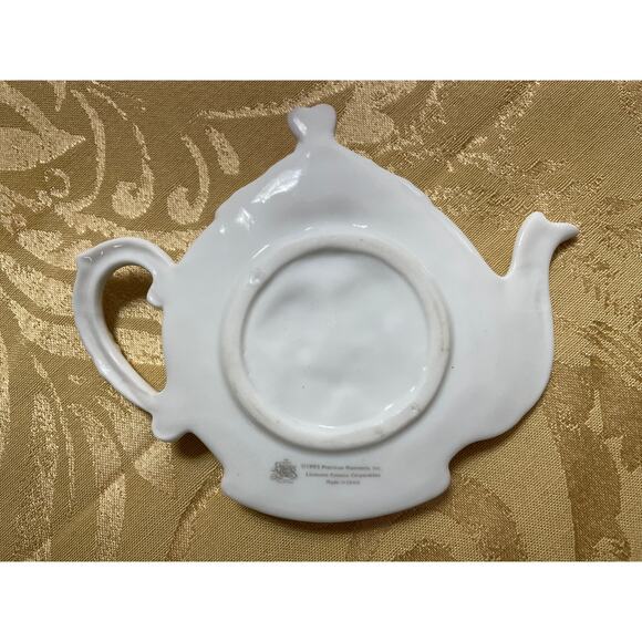 Vintage Precious Moments 1993 Girls Teapot Porcelain Spoon/Teabag Rest Tea Party - Picture 2 of 5
